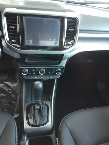 Imagen 15 de 15 de Fiat Toro 1.8 170 E-torq Evo Freedom At6