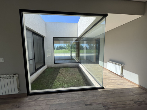 Venta Casa 3 Dormitorios La Rinconada Barrio Cerrado Ibarlucea
