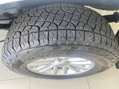 Imagem 11 de 11 de Hilux Cd D4-d 4x4 3.0 Tdi Dies. Mec.