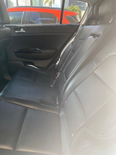 Imagen 7 de 8 de Kia Sportage 2017 2.4 Sxl At