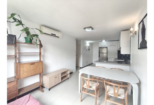Los Naranjos Humboldt. Venta Apartamento 59m2 2h/2b/1p