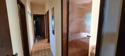 Imagem 16 de 25 de Casa Com Piscina, À 100 Metros Do Mar, No Jardim Das Palmeiras Em Itanhaém, Com Edícula, Área De Lazer Com Churrasqueira, Lavanderia