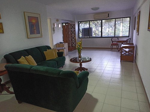 Imagen 2 de 14 de Lema-739 Apartamento En Venta La Trigaleña Penélope Yáñez