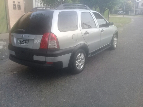 Fiat Palio Weekend 1.8 Adventure 2005