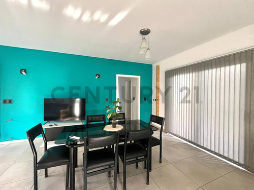 Century 21 López Vende Casa En Barrio Privado Las Cortaderas 1 En Rodeo De La Cruz, Guaymallén, Me