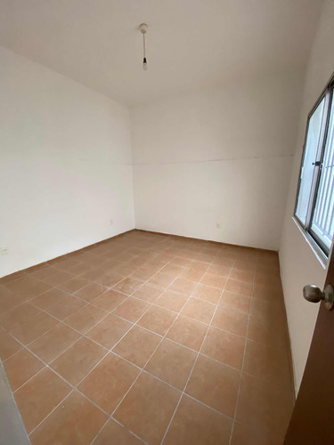 Alquiler Apartamento En El Cordon 2 Dormitorios Y Patio