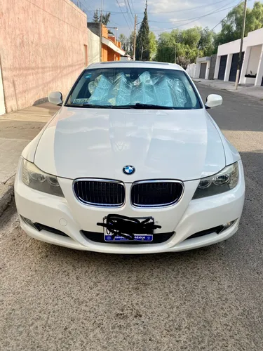 BMW Serie 3 2.5 325ia Progressive At