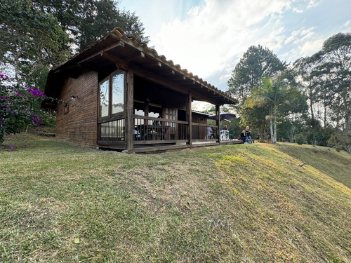 Finca En El Yarumo. La Ceja, Oriente Antioqueño.