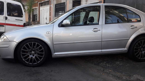 Volkswagen Bora 1.8 Highline T Tiptronic Cuero 2011