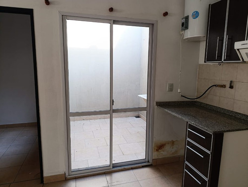 Departamento En Alquiler En Merlo Norte