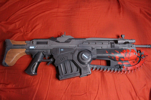 Lancer Gears Of War
