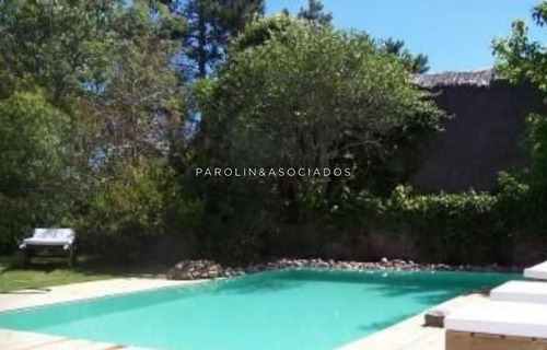 Casa En Venta De 3 Dormitorios En La Barra- Ref: 3830