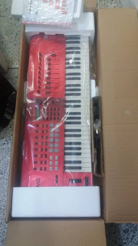 Teclado Controlador Inteligente Midi Cme Vx-60 61 Teclas