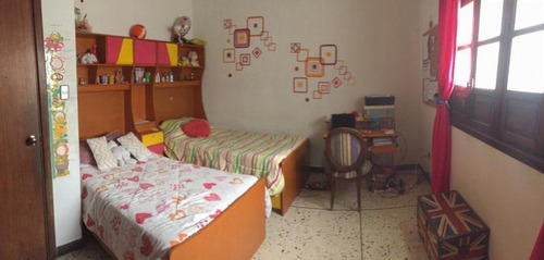 Imagen 7 de 14 de Laura Castillo Vende Casa En Valencia (foc-1088)