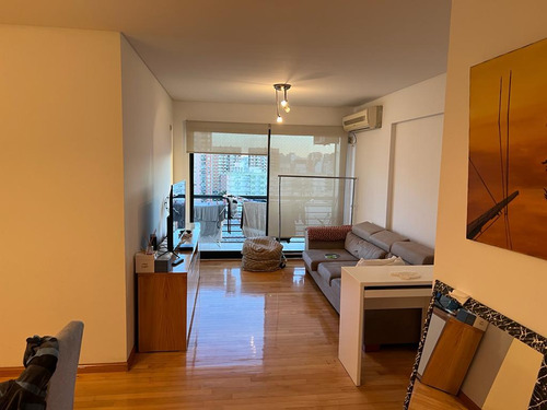 Departamento En Venta De 4 Ambientes Con Cochera En Parque Centenario Con Amenities Oportunidad