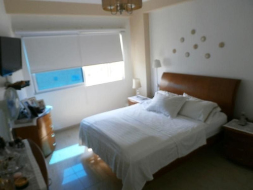 Imagen 5 de 14 de Marol Rnetahouse Vende Apartamento E El Parral Valencia 22-9825