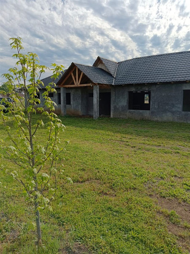 Parcela Con Casa Por Terminar En Venta En San Carlos