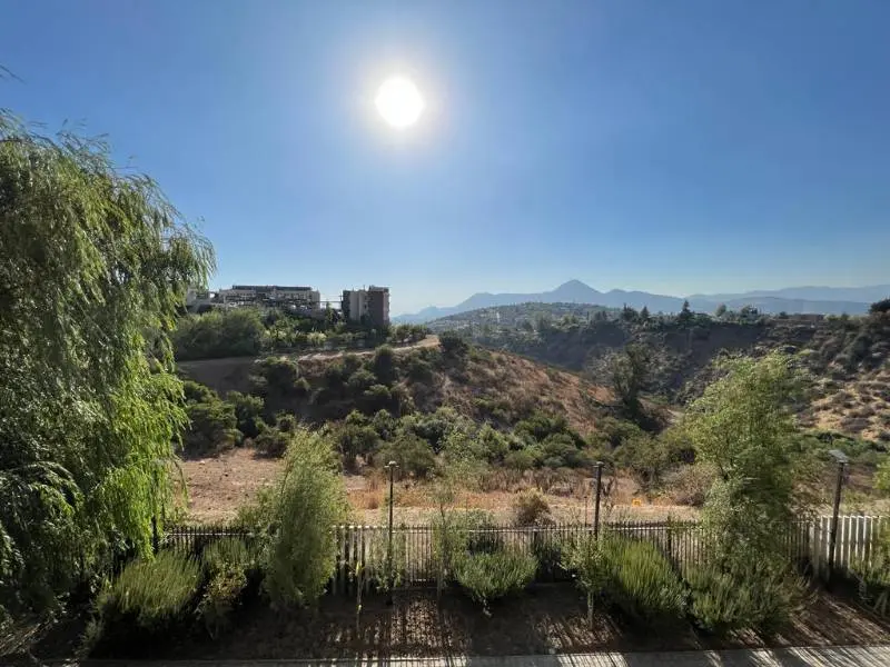 Imagen 3 de 26 de Departamento En Venta En El Remanso Las Condes