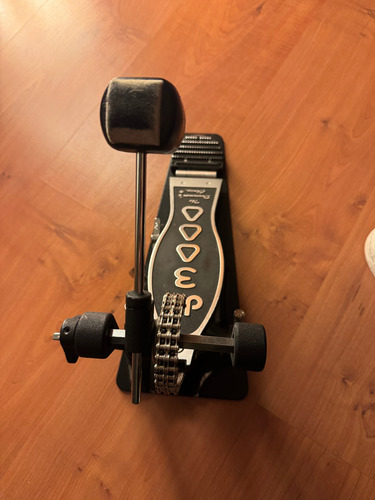 Pedal De Bombo Sencillo Dw Serie 3000 (Usado)