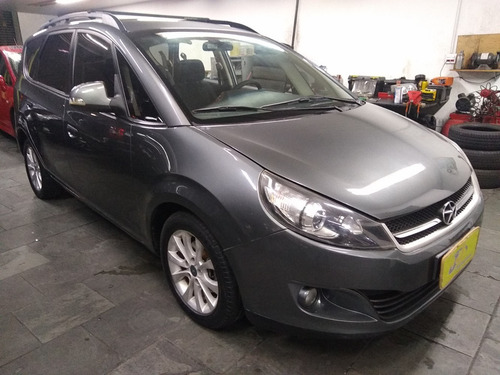 Imagem 13 de 14 de Jac J6 Diamond 2.0 16v 7 Lug Completo Airbags Abs 2014 Cinza