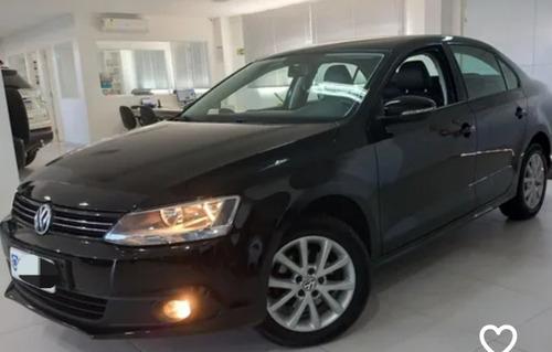 Volkswagen Jetta 2.0 Comfortline Flex 4p Automática