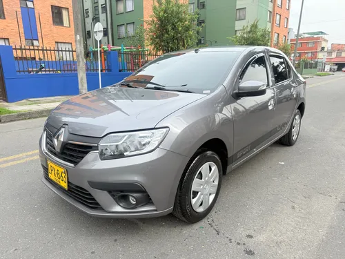 Renault Logan 1.6 Expression / Life +