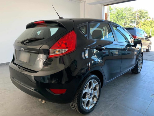Ford Fiesta Kinetic Design 1.6 Titanium 120cv 2013