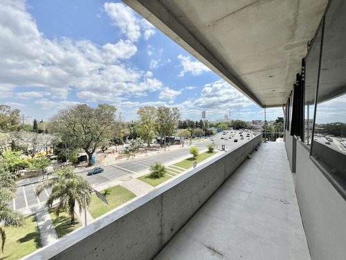 Oficina En Alquiler Plantas Abiertas Con Vista Al Parque Sarmiento
