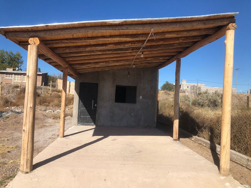 Imagen 6 de 15 de Venta Lote Con Quincho Y Pileta A Estrenar.