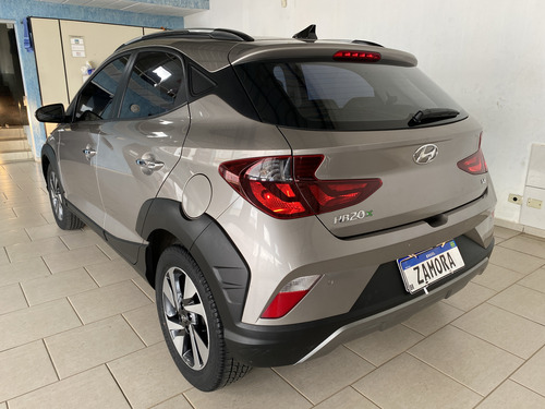 Hyundai HB20X 1.6 Diamoplus Flex Aut. 5P
