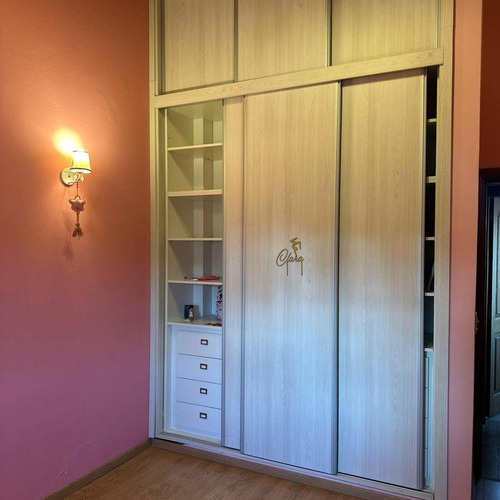 Hermosa Casa En Venta 3 Habitaciones, Barrio San Bernardo, Luján