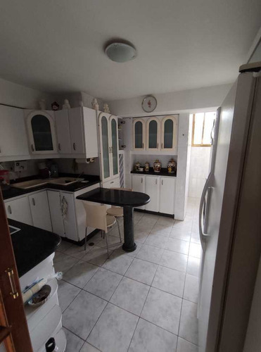 Imagen 14 de 24 de Vendo Apartamento 139m2 3h/3b/2pe Lomas De Prados Del Este 7770