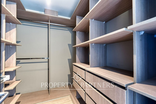 Moderno E Impecable Departamento En Lo Curro