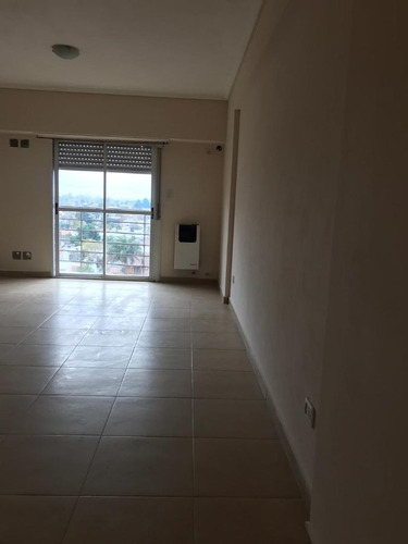 Imagen 4 de 6 de Excelente Mono Ambiente A La Venta Con Cochera En Edificio Isa 4 De San Miguel