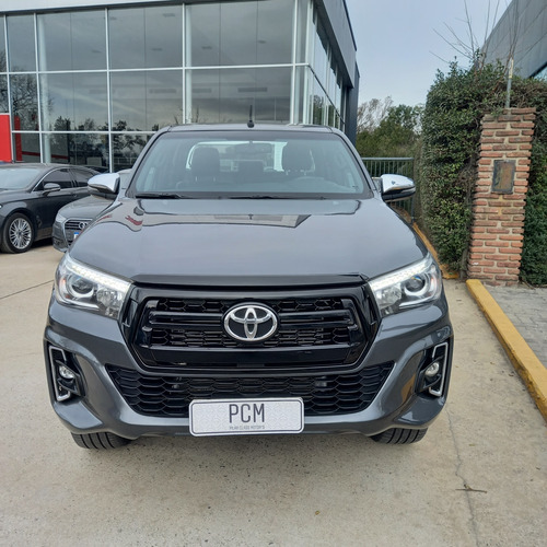 Toyota Hilux 2.8 Cd Srx 177cv 4x4