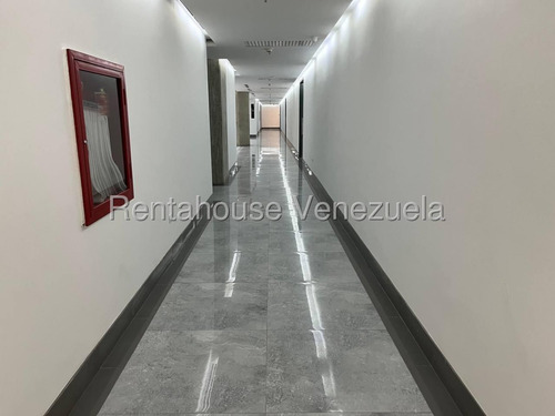 Alquiler De Oficina En Los Naranjos Del Cafetal Torre Q Jlrp Mls 25-18047