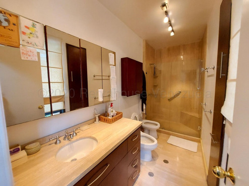 Imagen 10 de 23 de Apartamento En Venta - Los Palos Grandes 22-16186