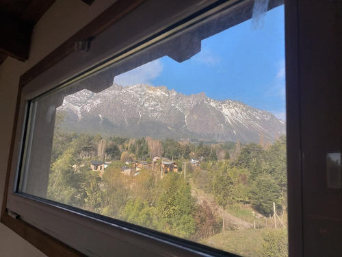 Imagen 6 de 14 de Cabañas En El Bolsón, Río Negro, Con Amplio Espacio Verde Y Hermosa Vista