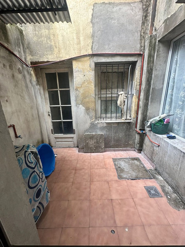 Casa/lote En Venta Floresta A Refaccionar Permuta