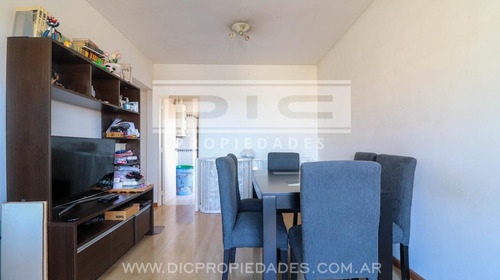 Imagen 3 de 17 de Departamento 2 Ambientes Venta Con Vista Al Río Ubicado En Olivos