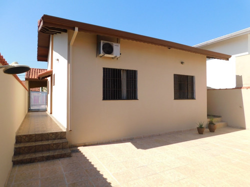 Imagem 13 de 14 de Casa Térrea A Venda Na Praia De Peruíbe - Litoral Sul