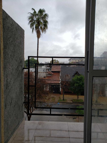 Venta Mono Ambiente Con Balcon A Estrenar Moron Centro