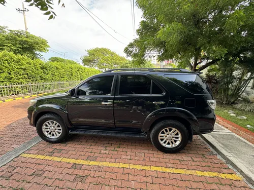 Toyota Fortuner 2.7l 4x2