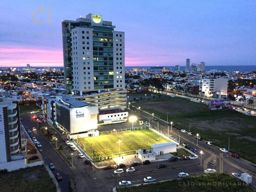 Oficina En Venta En Veracruz, En Torre 1519 Piso 9, Climatizada, 6 Cajones De Estacionamiento
