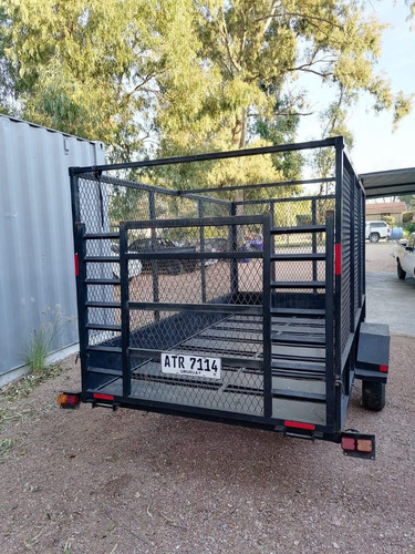 Trailer