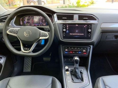 Tiguan R Line 2.0 2024 10 Aniversario
