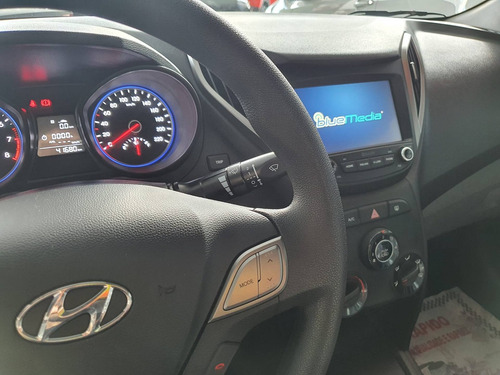 Imagem 6 de 12 de Hyundai Hb20s 1.6 Comfort Plus 16v Flex 4p Manual