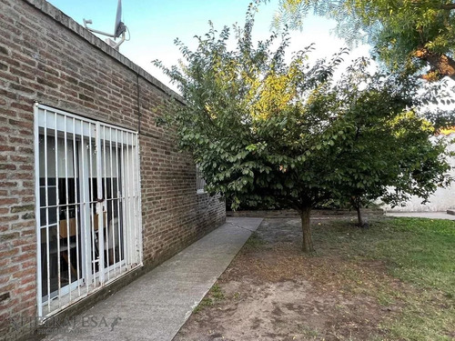 Imagen 9 de 13 de Casa En Venta - 3 Dormitorios - 3 Baños - Barbacoa - Garaje - El Pinar