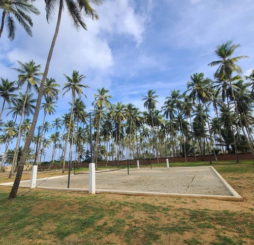 Keydis Antoja Inzutu Realtors Vende Villa Vacacional En Conjunto Residencial Los Cayos Boca De Aroa Estado Falcon Venezuela