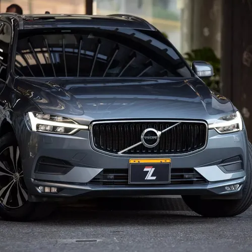 Volvo XC60 T5 awd momentum 2.0